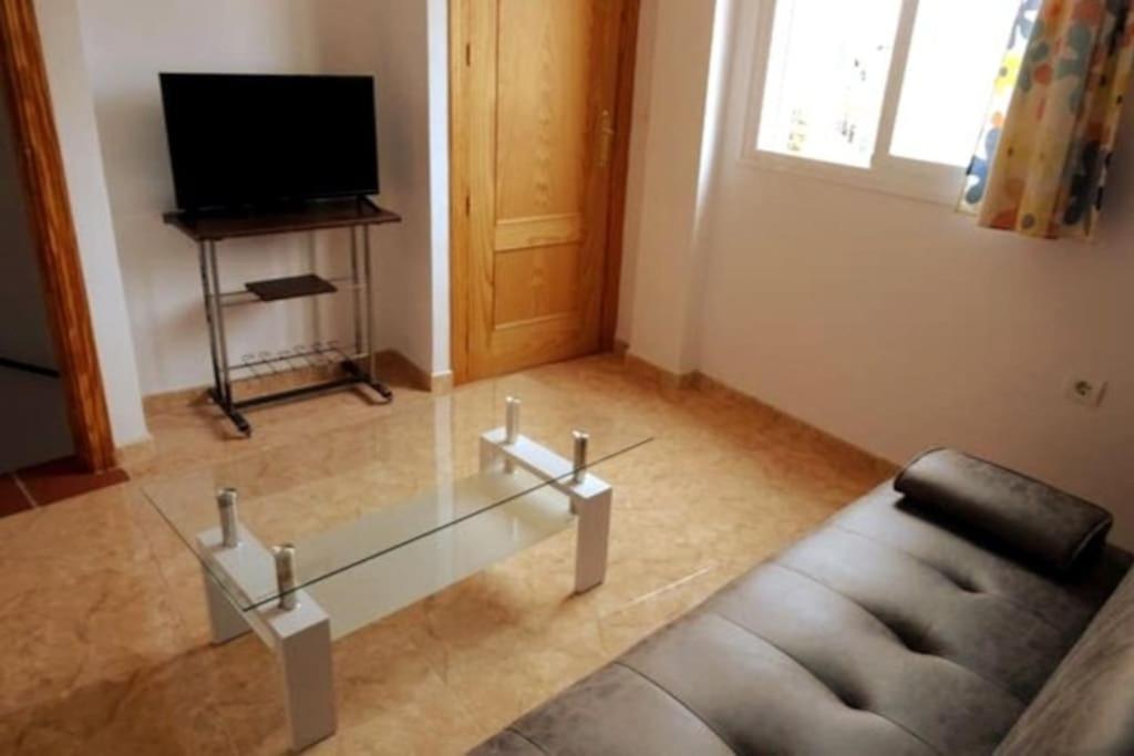 הוילה Lanjarón Casa Rubi Townhouse מראה חיצוני תמונה